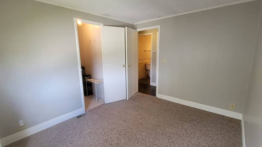 164 Valencia Dr. a Winter, FL Mobile or Manufactured Home for Sale